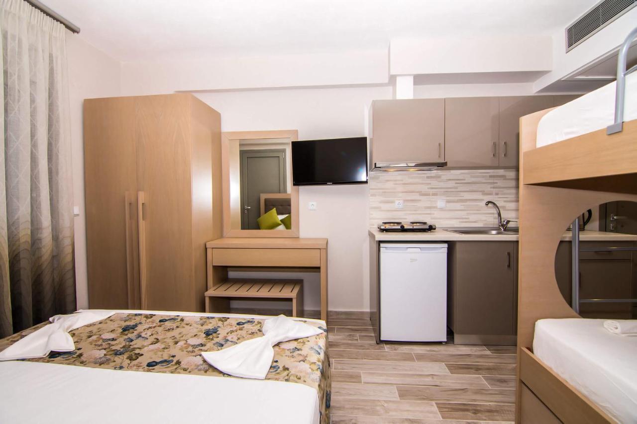 Ippokampos Holidays Apartment Nea Vrasna Exterior photo